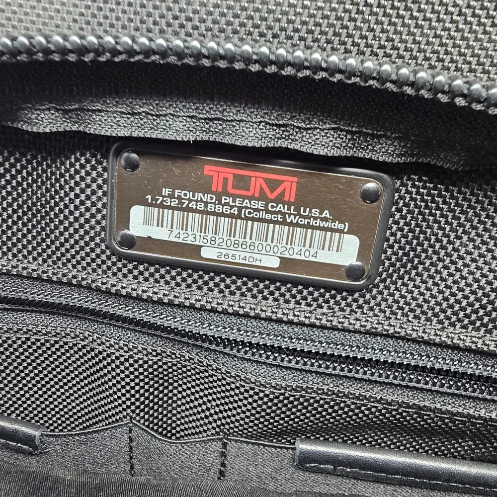 Tumi Alpha T Pass Expandable Laptop Briefcase Bag‎ Black Business Travel